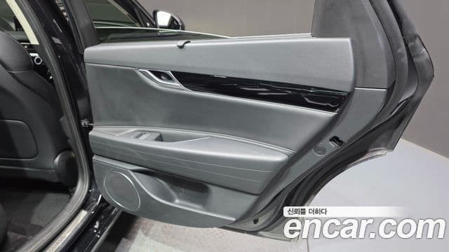 Genesis G80 2021 — ფოტო 29/36