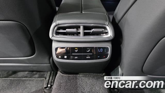 Genesis G80 2021 — ფოტო 20/36