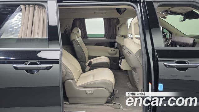 Kia Carnival 2024 — Фото 11/20