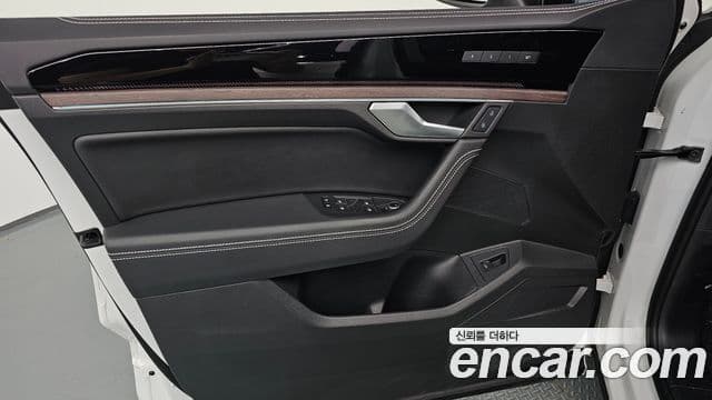 Volkswagen Touareg 2025 — Photo 22/33