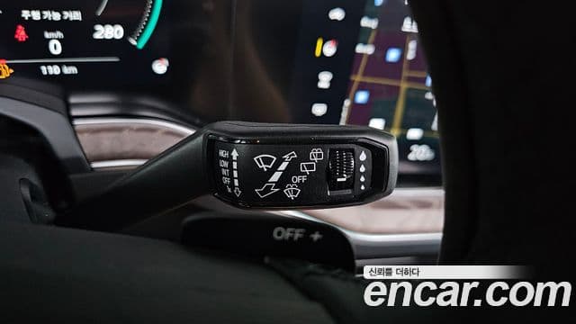 Volkswagen Touareg 2025 — Photo 20/33