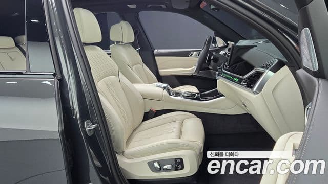 BMW X5 2025 — Photo 9/31
