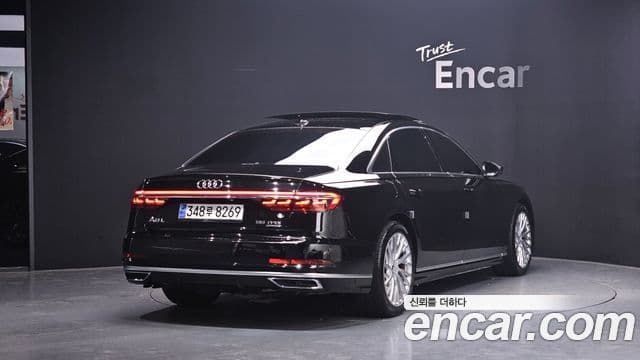 Audi A8 2020 — ფოტო 1/20