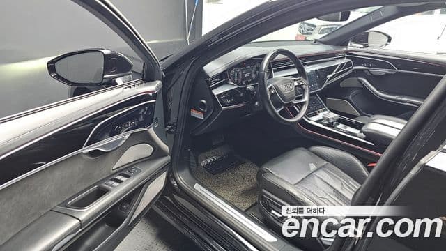 Audi A8 2020 — ფოტო 9/20