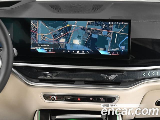 BMW X5 2025 — ფოტო 13/20