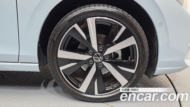 Volkswagen Golf 2025 — Şəkil 5/20