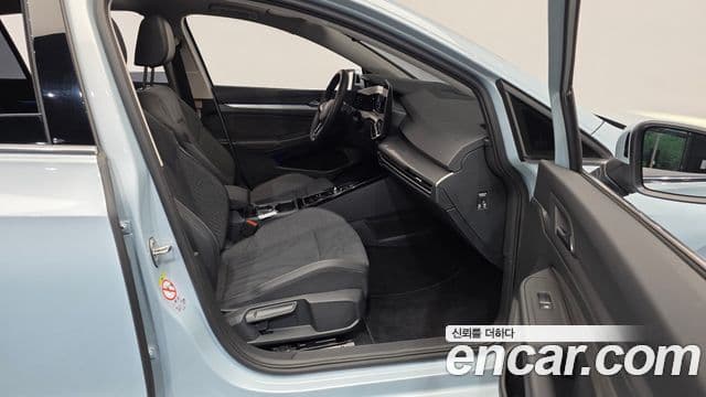 Volkswagen Golf 2025 — Şəkil 11/20