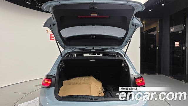Volkswagen Golf 2025 — Şəkil 20/20