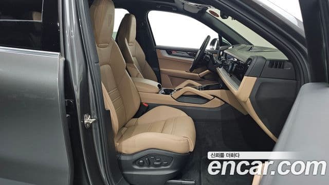 Porsche Cayenne 2024 — Şəkil 10/20