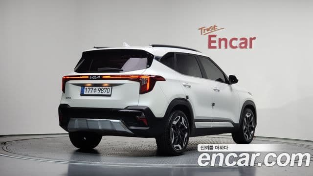 Kia Seltos 2022 — Şəkil 2/20