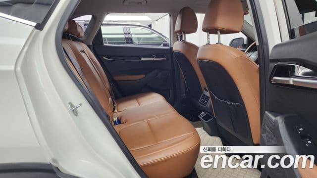 Kia Seltos 2022 — Şəkil 12/20