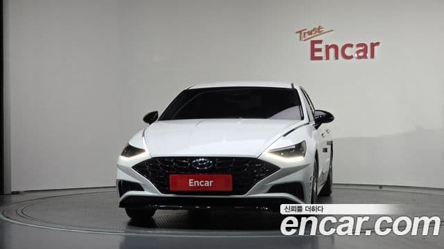 Hyundai Sonata 2021 — ფოტო 3/20
