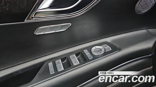 Genesis GV80 2020 — фото 19 из 20
