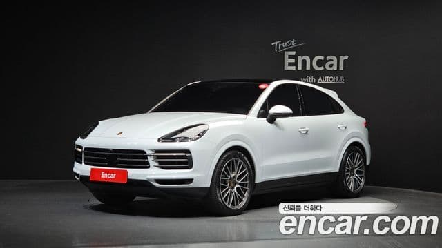 Porsche Cayenne 2022 — Photo 12/20