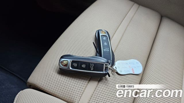 Porsche Cayenne 2022 — Photo 11/20