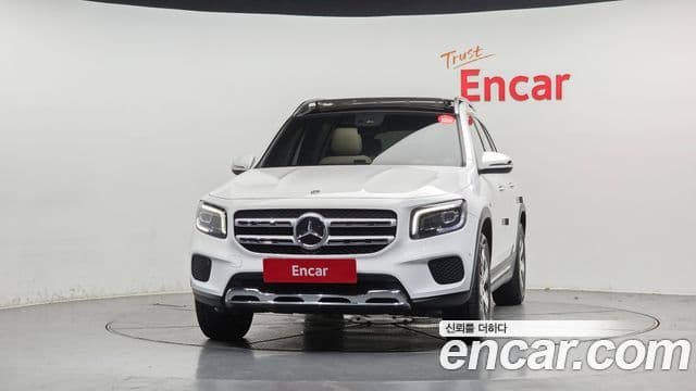 Mercedes-Benz GLB-Class 2020 — ფოტო 2/20