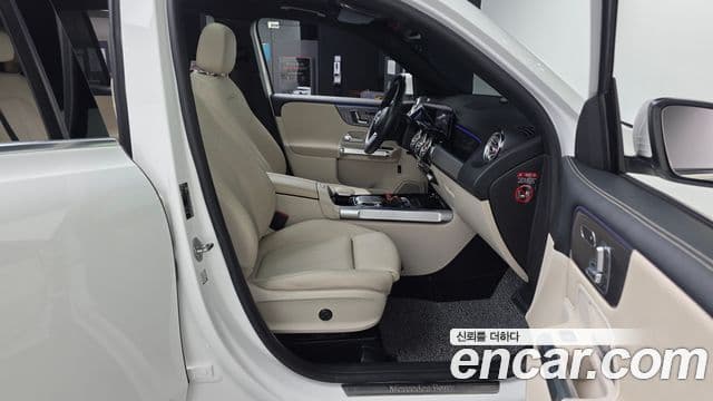 Mercedes-Benz GLB-Class 2020 — ფოტო 10/20