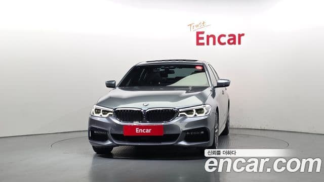BMW 5 Series 2018 — ფოტო 3/20