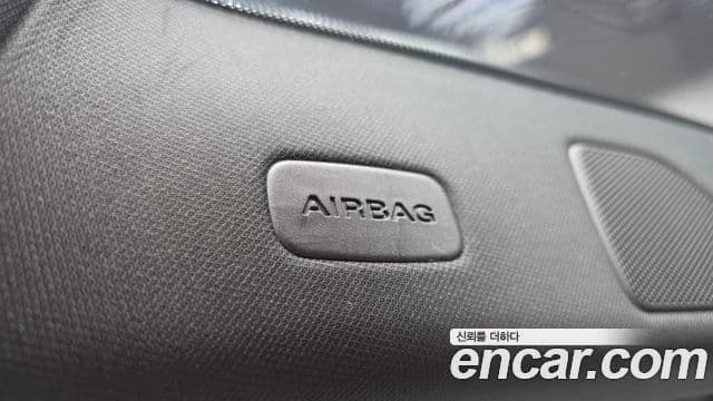 Audi Q7 2023 — Photo 17/34