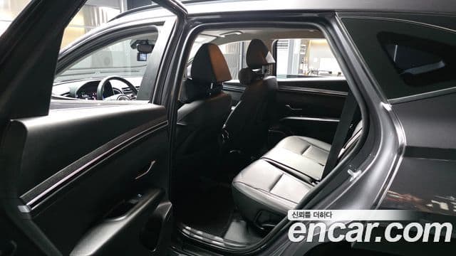 Hyundai Tucson Hybrid 2021 — ფოტო 7/30