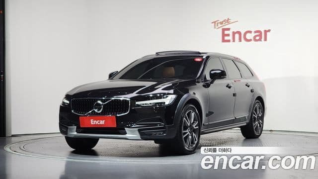 Volvo V90 Cross Country 2019 — Şəkil 6/20