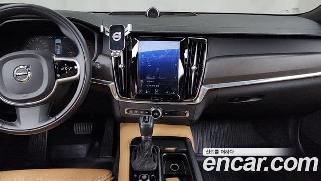 Volvo V90 Cross Country 2019 — Şəkil 11/20