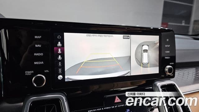 Kia Sorento 2020 — ფოტო 14/20