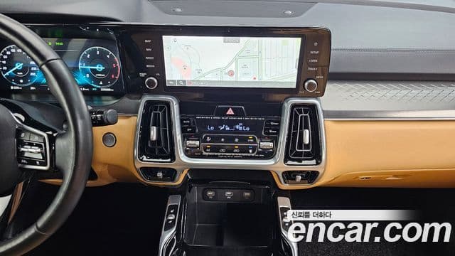 Kia Sorento 2020 — ფოტო 17/20