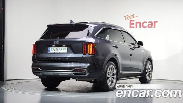 Kia Sorento 2020 — ფოტო 2/20