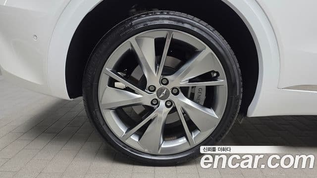 Genesis GV70 2023 — фото 5 из 20