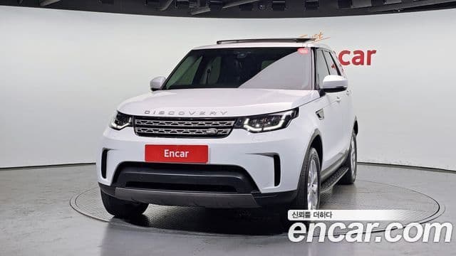 Land Rover Discovery 5 2019 — Фото 3/20