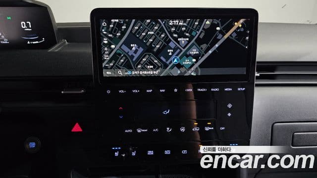 Hyundai Staria 2024 — Фото 14/20