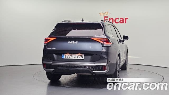 Kia Sportage 2021 — Фото 4/20