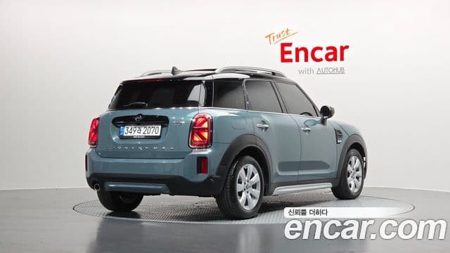 Mini Cooper Countryman 2022 — Фото 2/20