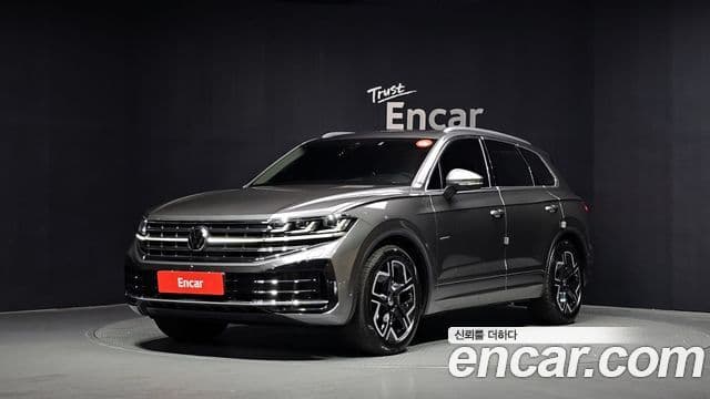 Volkswagen Touareg 2024 — Photo 18/36