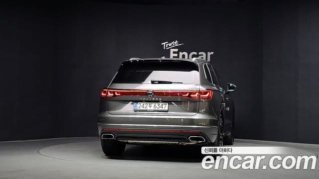 Volkswagen Touareg 2024 — Photo 36/36