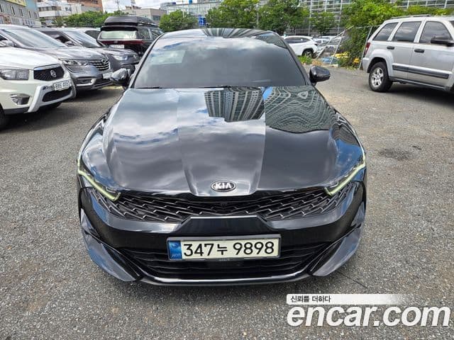 Kia K5 2021 — ფოტო 10/13