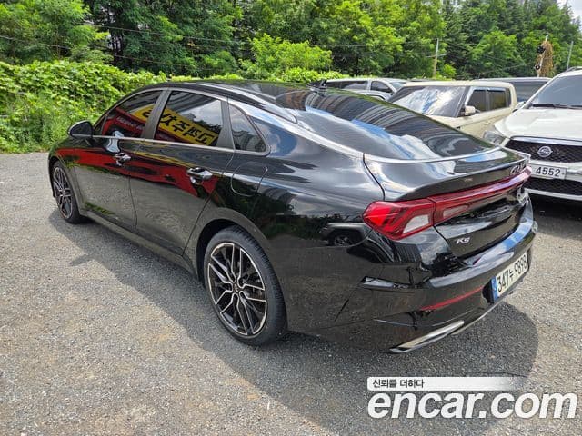 Kia K5 2021 — ფოტო 4/13