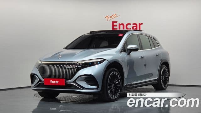Mercedes-Benz EQS SUV 2023 — Photo 32/36