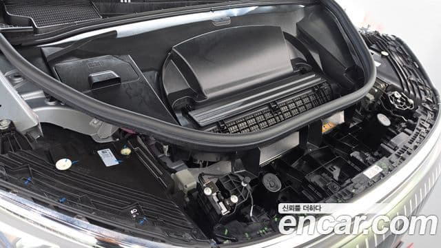 Mercedes-Benz EQS SUV 2023 — Photo 1/36