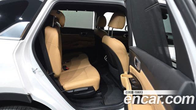Kia Sorento 2023 — Фото 12/20