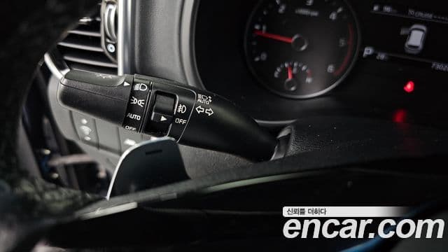 Kia Sportage The Bold 2021 — Şəkil 15/20