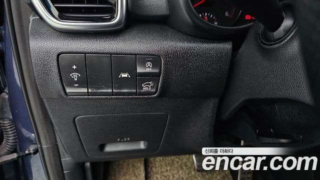 Kia Sportage The Bold 2021 — Şəkil 16/20