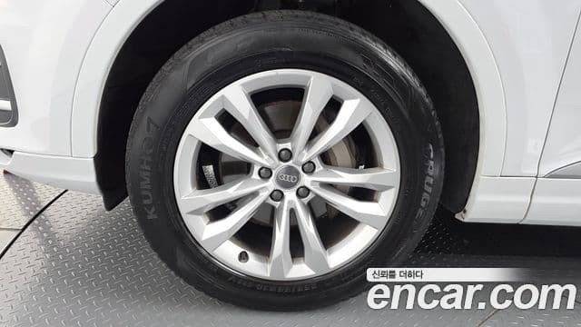 Audi Q7 2019 — Şəkil 5/20