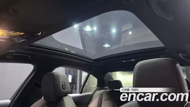BMW 5 Series 2026 — Şəkil 18/20