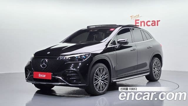 Mercedes-Benz EQE SUV 2023 — ფოტო 14/34
