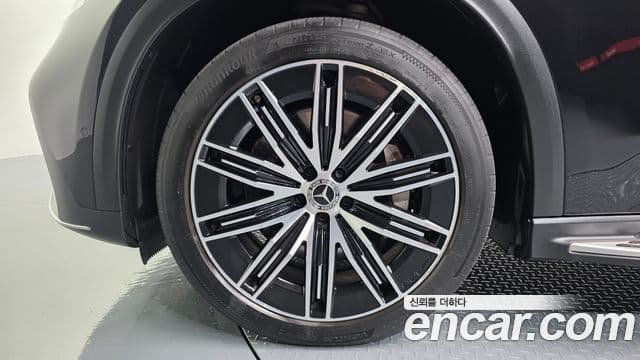 Mercedes-Benz EQE SUV 2023 — ფოტო 26/34