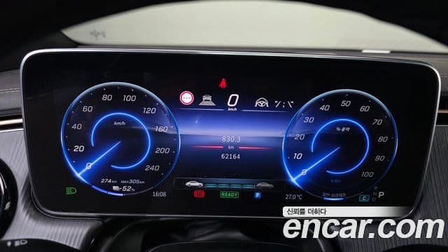 Mercedes-Benz EQE SUV 2023 — ფოტო 30/34