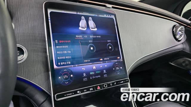 Mercedes-Benz EQE SUV 2023 — ფოტო 19/34