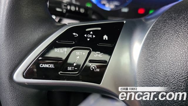 Mercedes-Benz EQE SUV 2023 — ფოტო 33/34